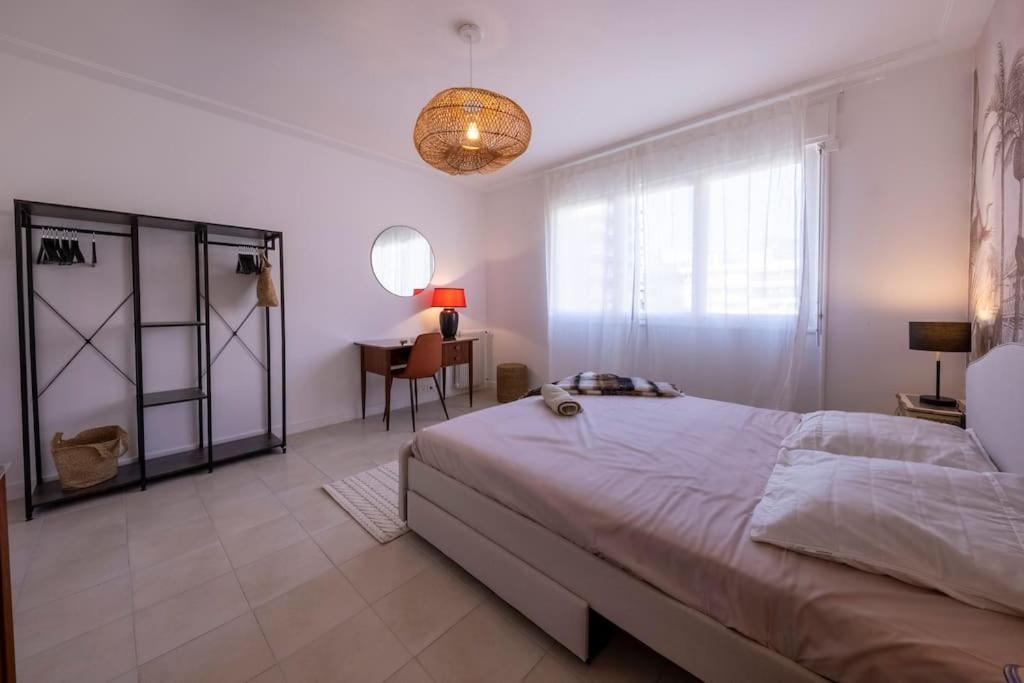 06B - Beautiful 2 Rooms With Terrace Sea View 罗克布吕讷-卡普马丹 外观 照片